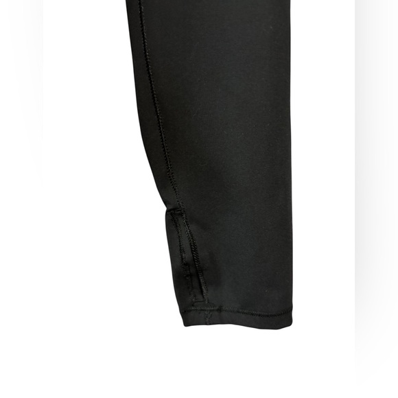 Yogalicious, Long Sleeve Hooded Top, Small, Black 🧘‍♀️ - Picture 7 of 11